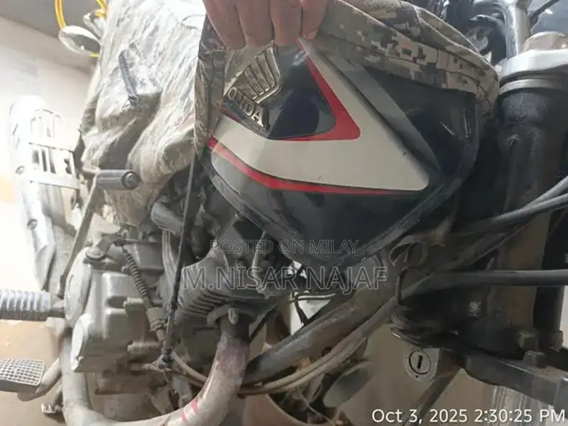 Honda CH 125 Motorcycle for Sale - Single Cylinder Bike