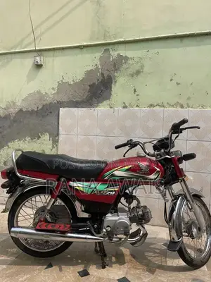 Photo - CD 70 2022 Motorcycle Modal - Excellent Condition