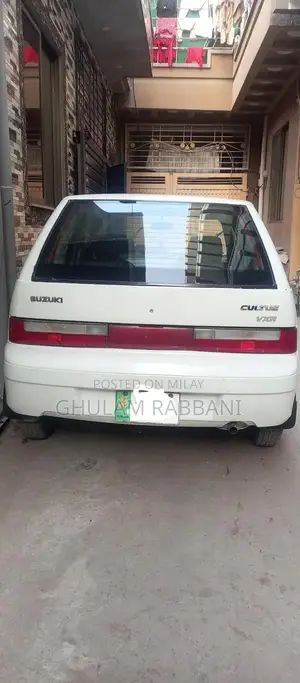 Photo - Suzuki Cultus 2006 White Sedan - Well Maintained