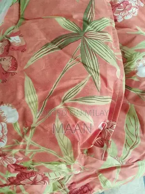 Queen Size Razai Blanket - 105x66 Inches