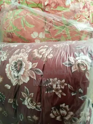 Queen Size Razai Blanket - 105x66 Inches