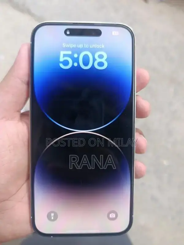 Pristine White Smartphone Excellent Condition