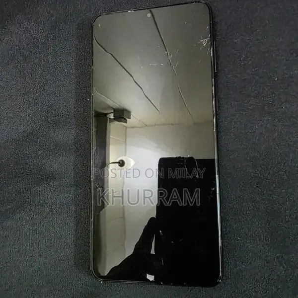 Galaxy S21 Plus Premium Smartphone with High-End Features