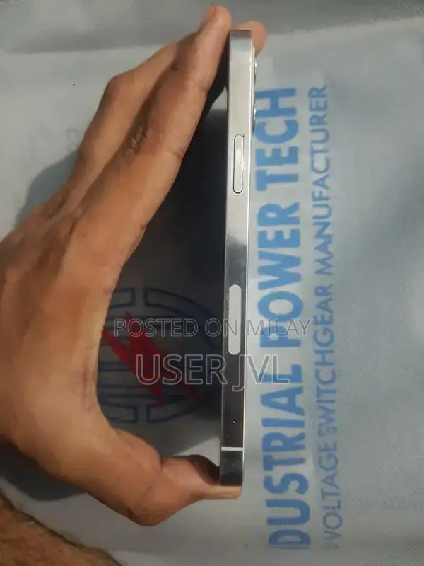 iPhone 12/12 Pro Dual Model Smartphone with Accessories