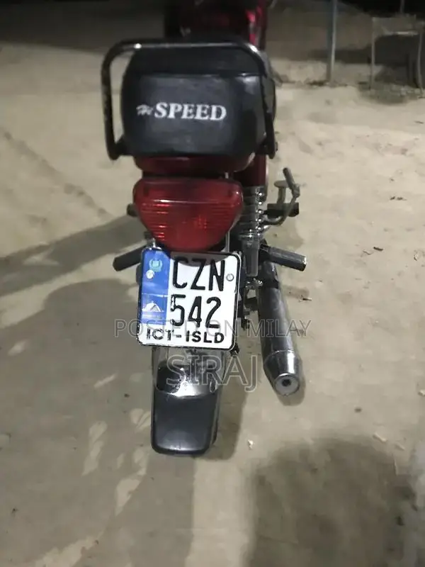 High-Speed V8 Performance Vehicle