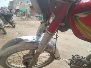 Photo - Hunda Crown Bike in Excellent Condition