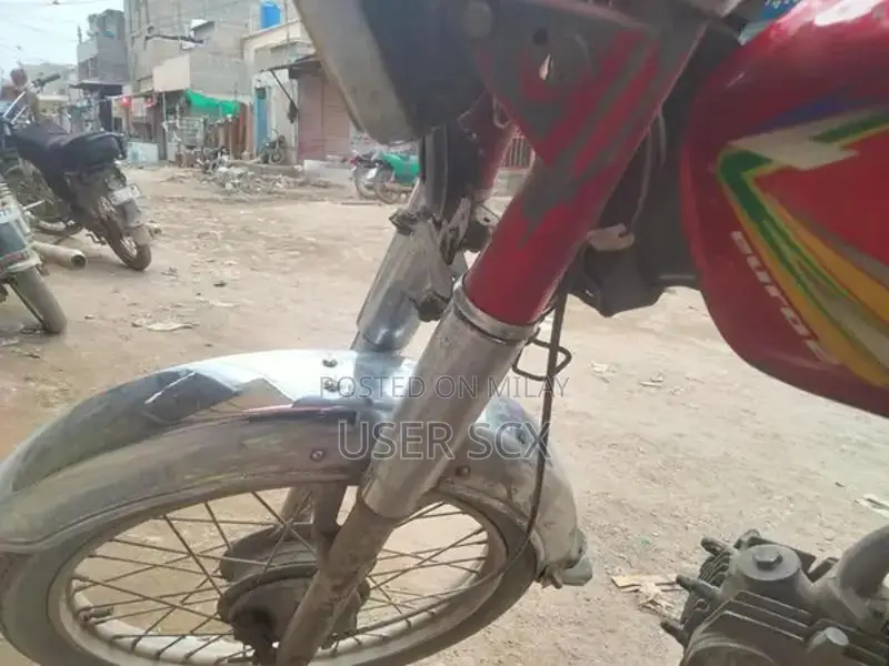 Hunda Crown Bike in Excellent Condition