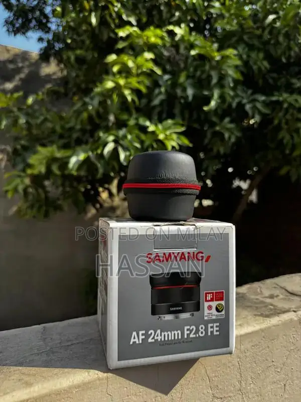 Sony Samyang 24mm f/2.8 Camera Lens