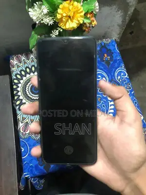Dual SIM Smartphone with 8GB RAM and 128GB Storage