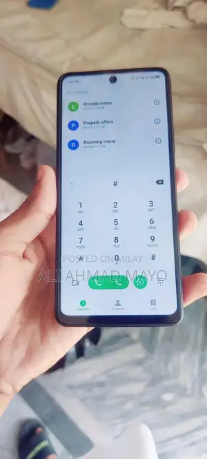 High Performance Smartphone with Dual RAM Expansion