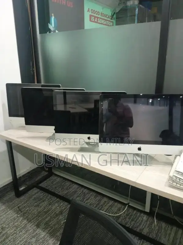 Apple iMac Desktop Computer with Intel Core i5 Processor