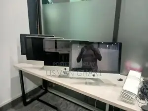 Apple iMac Desktop Computer with Intel Core i5 Processor