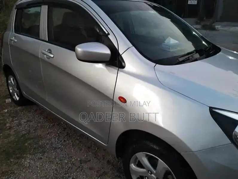 Suzuki Cultus VXL 2017 Compact Family Sedan