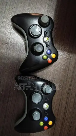 Xbox 360 Gaming Console with HDMI, 2 Controllers & 25+ Games