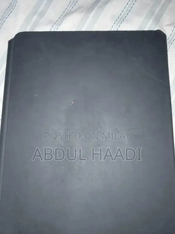 Magic Keyboard for 12.9-inch iPad Pro