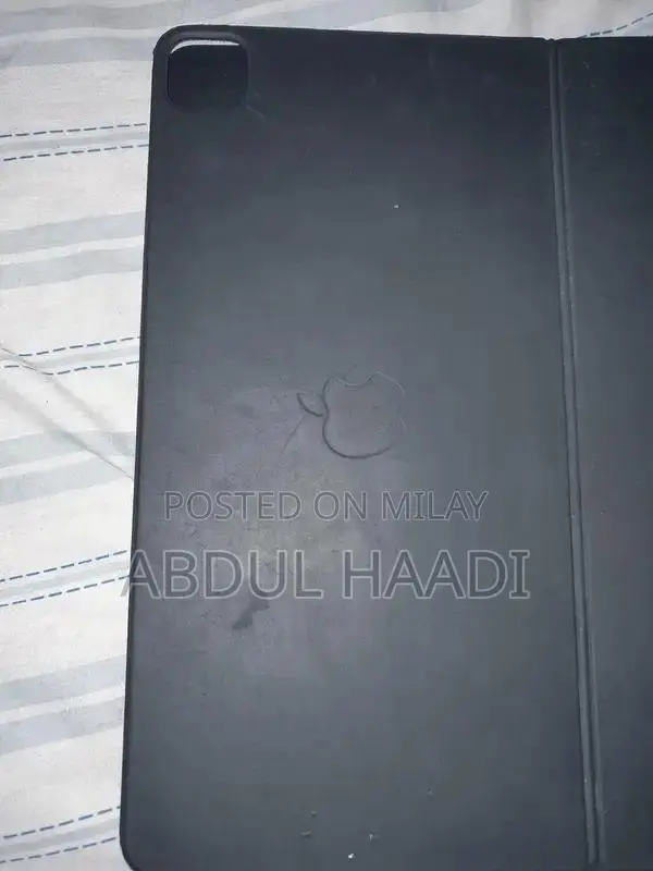 Magic Keyboard for 12.9-inch iPad Pro