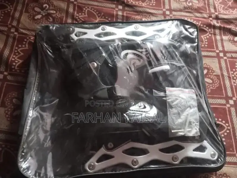 Roller Skating Shoes - Compact Recreational Footwear