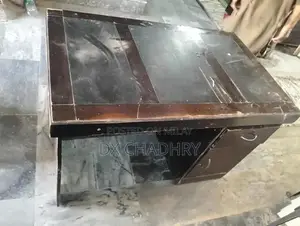 Photo - Executive Office Table with Side Drawers - 2.5 x 4 Feet Workspace