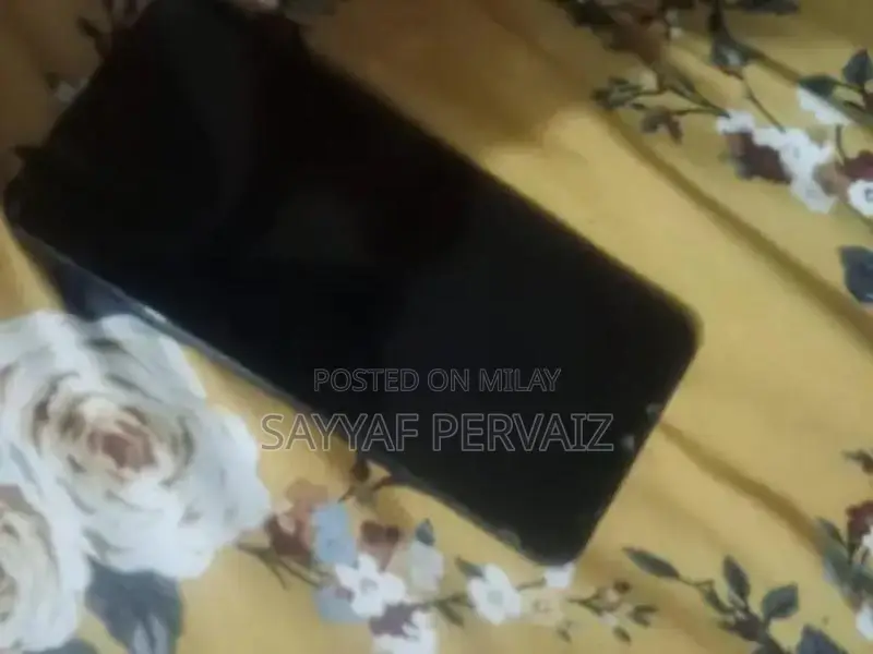 Vivo V2026 Mobile - Original Back Panel and Long Battery Life