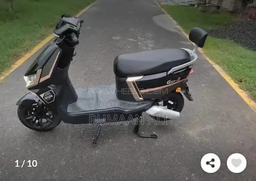 GENZ Electric Scooter 60V 32AMP Battery 80 KM Range