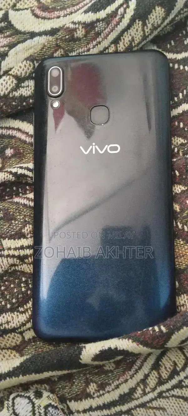 Lightly Used Smartphone with Original Packaging