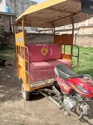 Photo - United 100cc Motorcycle Garari Set with Engine and Tyre