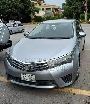 Toyota Corolla GLI Sedan - Low Mileage, Well-Maintained Vehicle