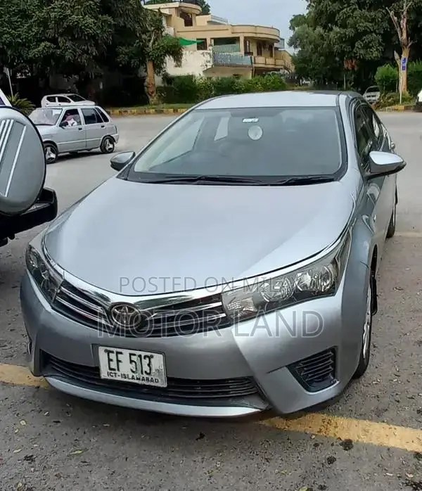 Toyota Corolla GLI Sedan - Low Mileage, Well-Maintained Vehicle