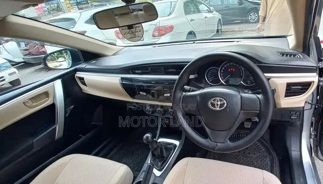 Toyota Corolla GLI Sedan - Low Mileage, Well-Maintained Vehicle
