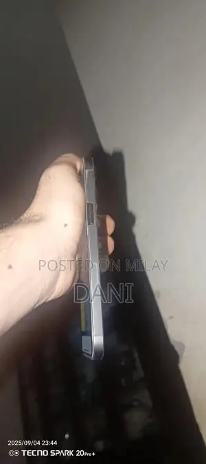 Apple iPhone 12 Pro Max Smartphone Premium Flagship Device