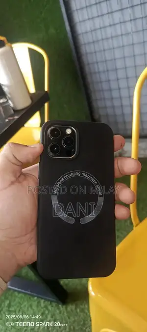 Apple iPhone 12 Pro Max Smartphone Premium Flagship Device