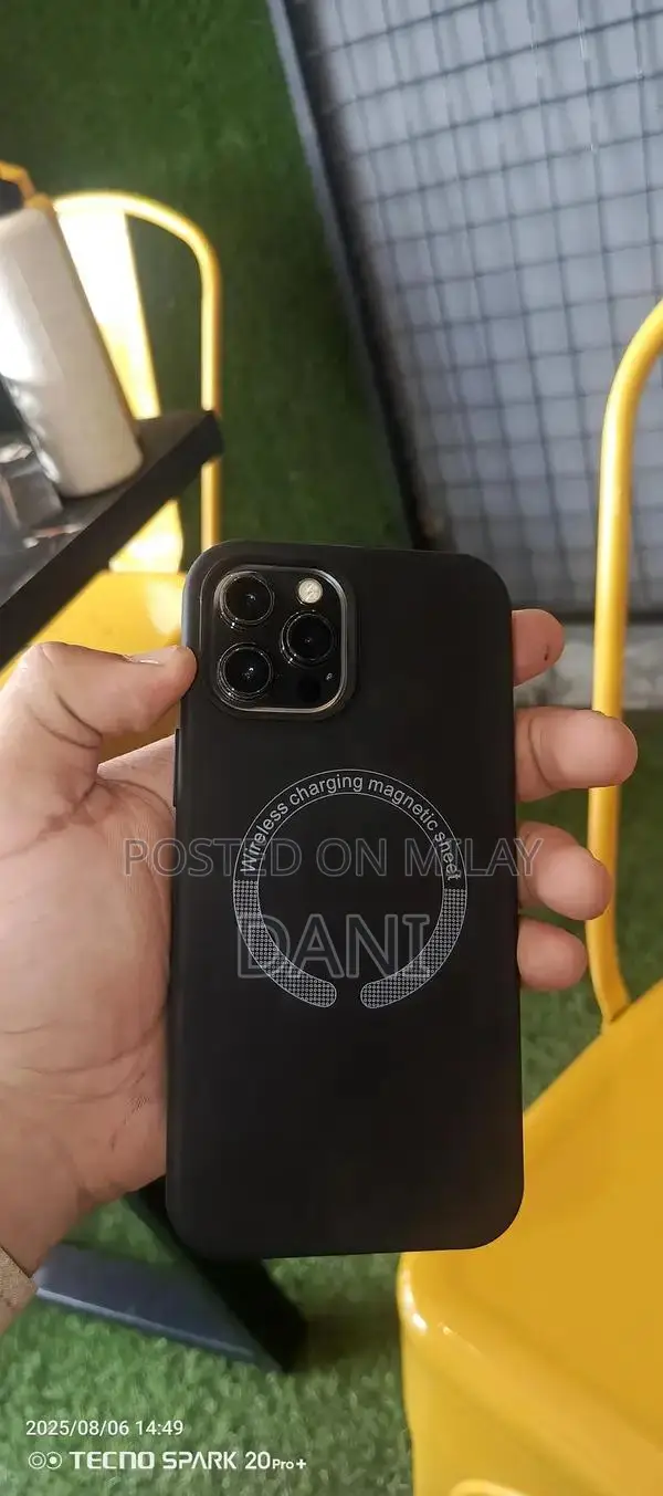 Apple iPhone 12 Pro Max Smartphone Premium Flagship Device