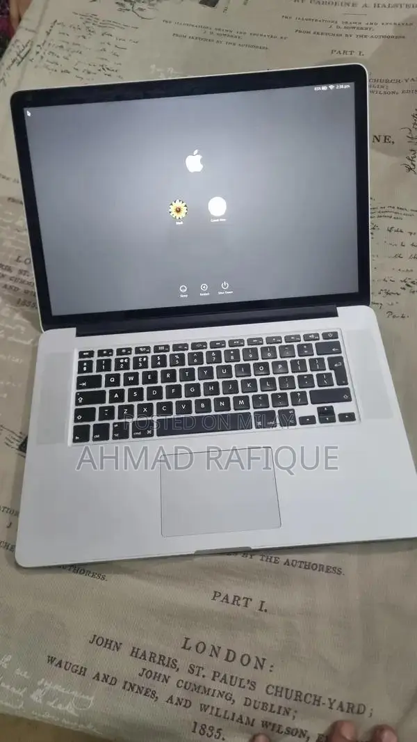 MacBook Pro Retina 15-inch Late 2013 Intel Core i7 Laptop