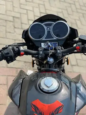 Honda CB150F Motorcycle - 2020 Silver Sport Bike