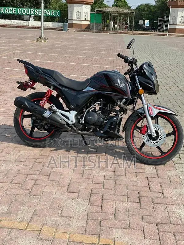 Honda CB150F Motorcycle - 2020 Silver Sport Bike