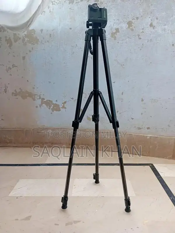 Portable Mobile Tripod Stand for Phones and Tablets