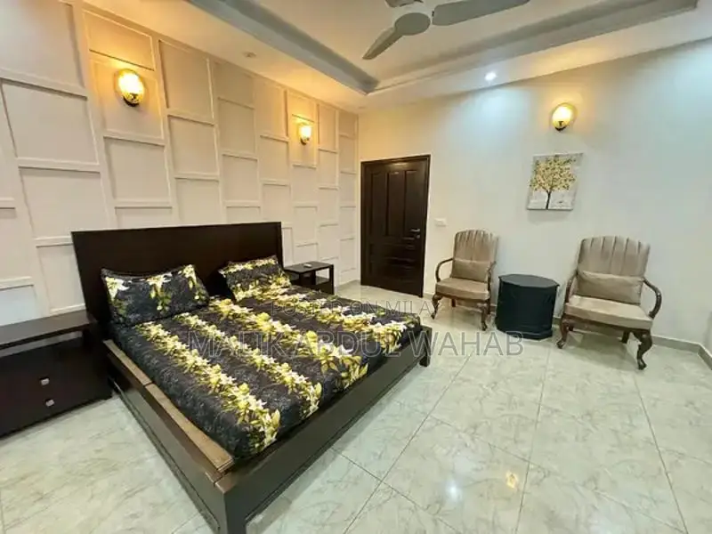 Fully Furnished 5-Bedroom House for Short-Term Rental