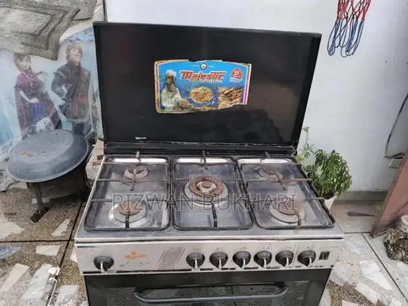 Majestic 31-Inch 5-Burner Gas Cooking Range