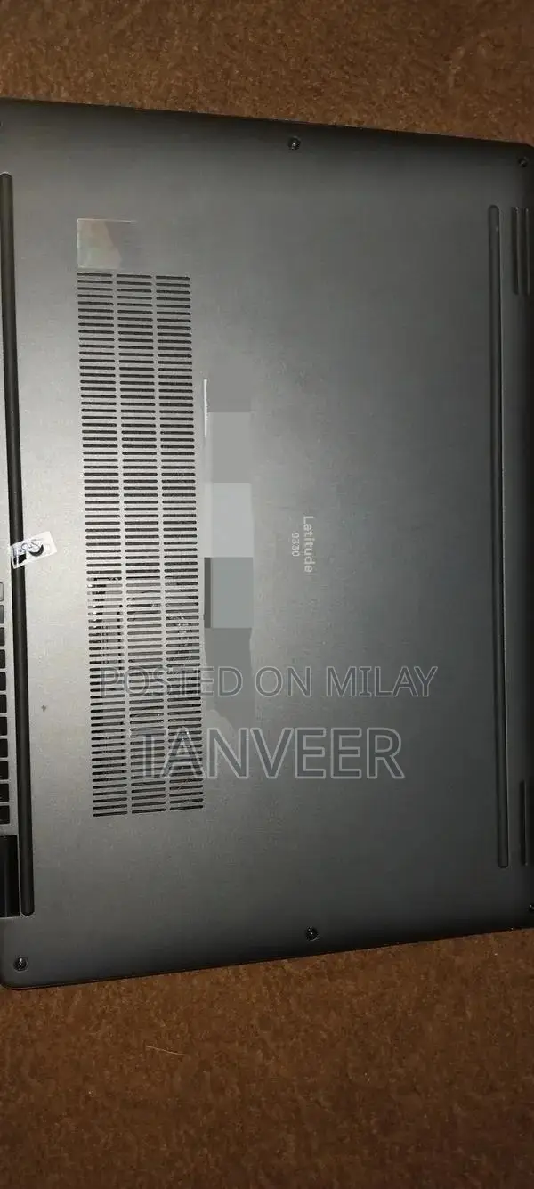 Dell Latitude 9330 2-in-1 Touchscreen Laptop