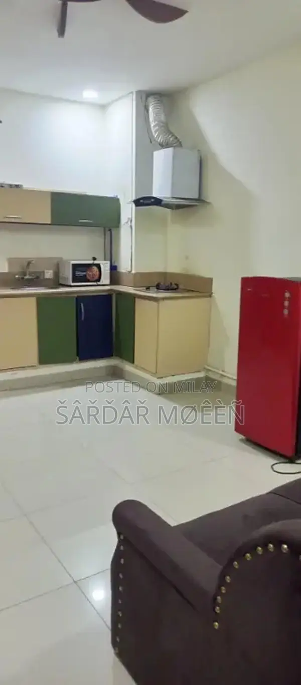Furnished 1-Bedroom Apartment in Bahria Town Phase 2