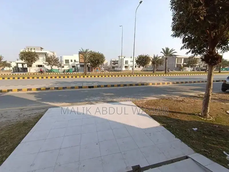 Fully Furnished 5 Marla Double Storey House with 3 Bedrooms