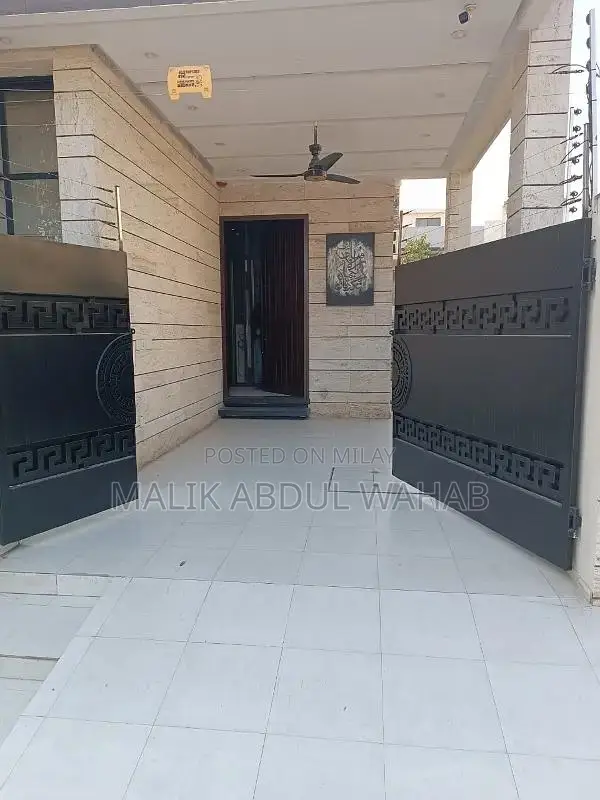Fully Furnished 5 Marla Double Storey House with 3 Bedrooms