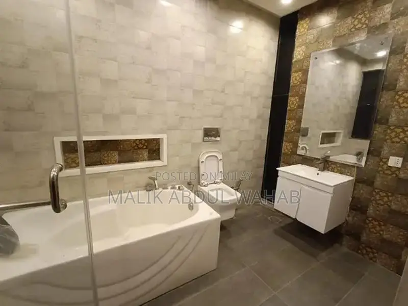 Fully Furnished 5 Marla Double Storey House with 3 Bedrooms