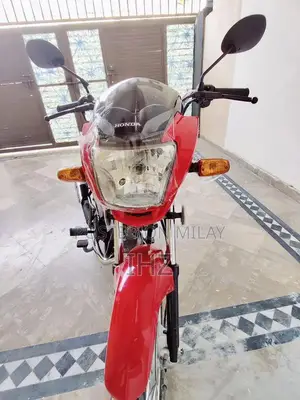 Photo - Honda Pridor Motorcycle - Low Mileage Urgent Sale