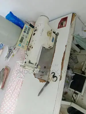 High-Performance Industrial Sewing Machine for Professional Tailoring