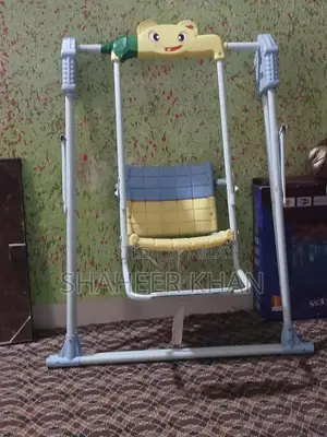 Photo - Children's Garden Swing Set in Excellent Condition