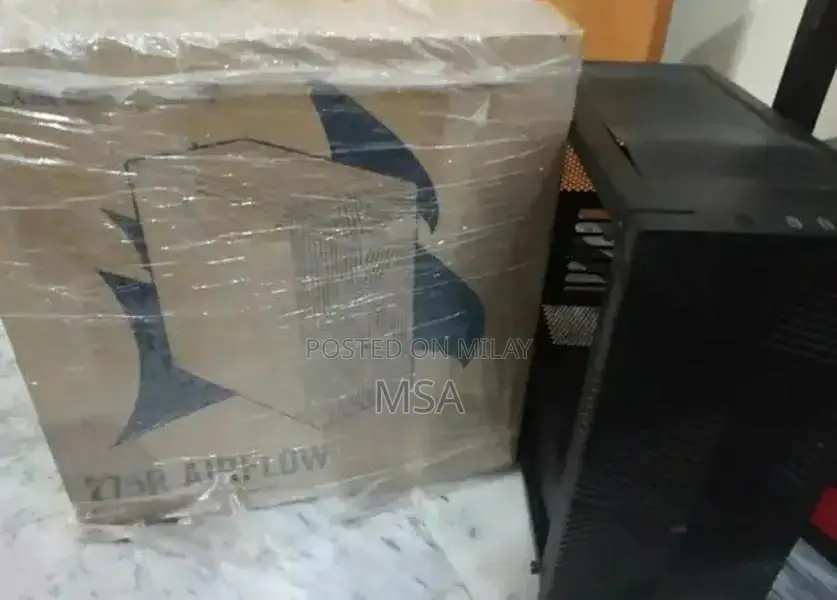 Corsair 275R Airflow PC Case Mid-Tower Black