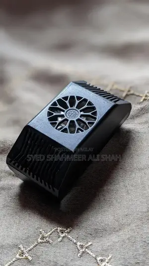 Photo - Mobile Gaming Cooling Device for Enhanced Performance