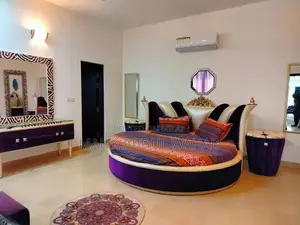 Fully Furnished 5-Bedroom House for Short-Term Rental