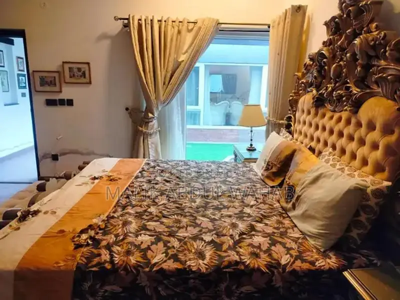 Fully Furnished 5-Bedroom House for Short-Term Rental